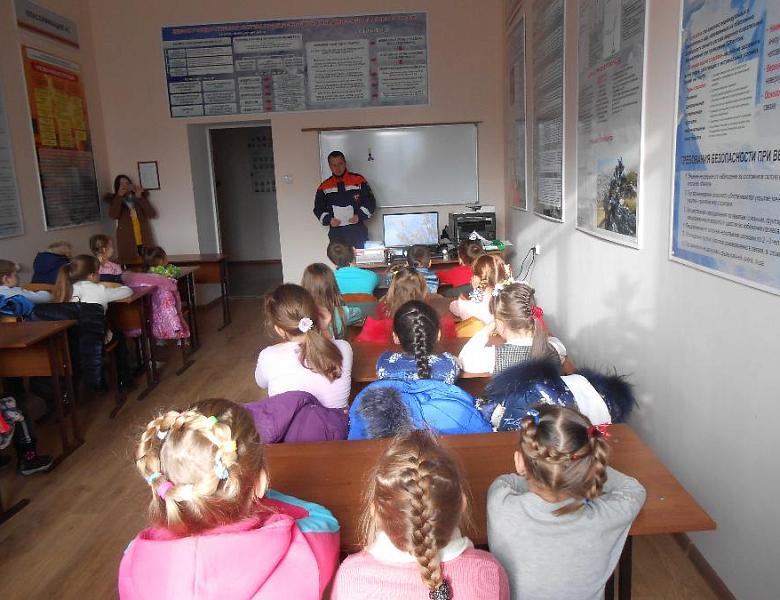 Воспитанники МДОБУ № 17 посетили Краснодарскую краевую аварийно-спасательную службу «Кубань – СПАС»